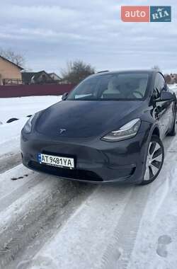 Позашляховик / Кросовер Tesla Model Y 2021 в Івано-Франківську