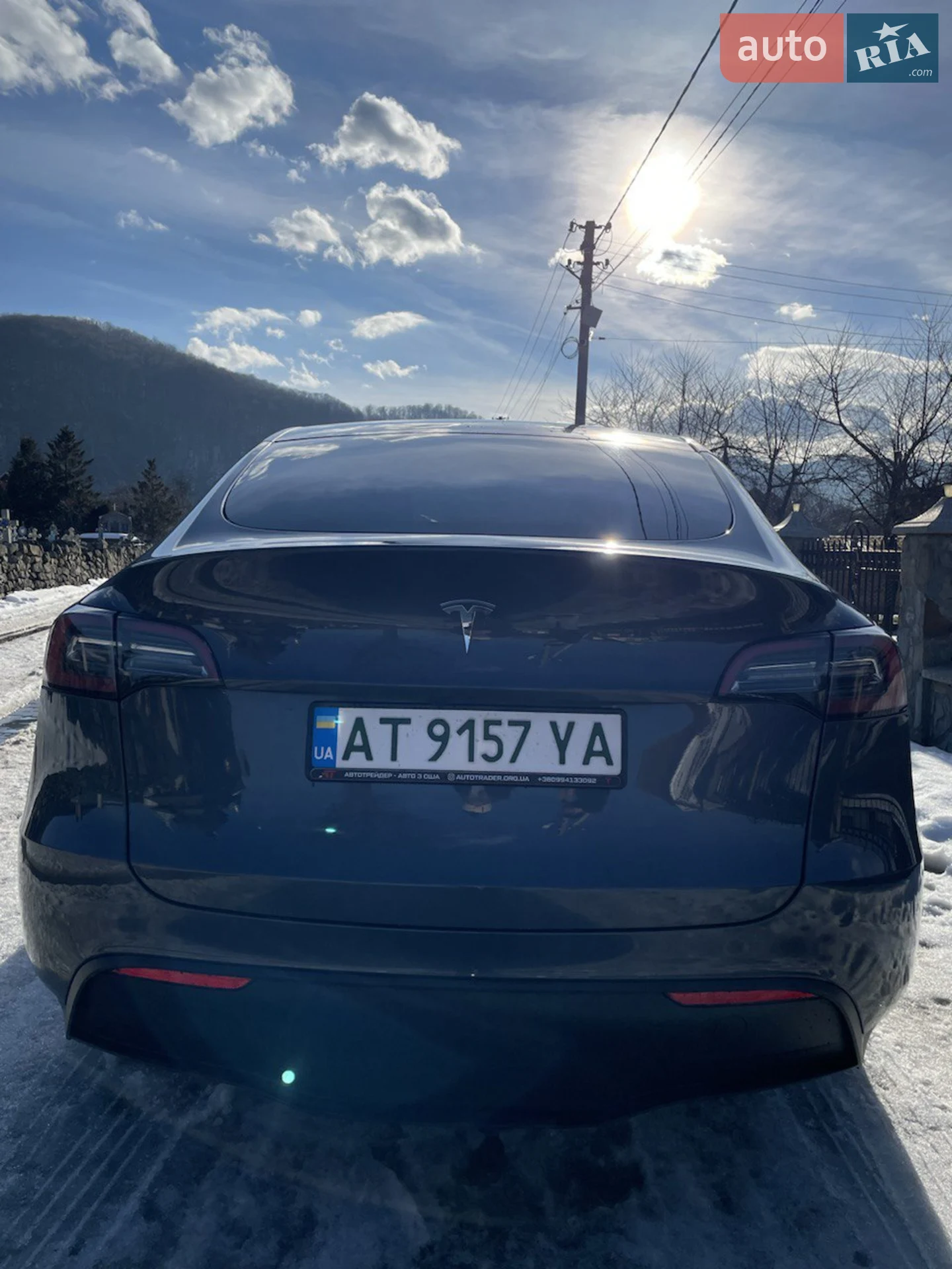 2023 Tesla Model Y - мініатюра 3