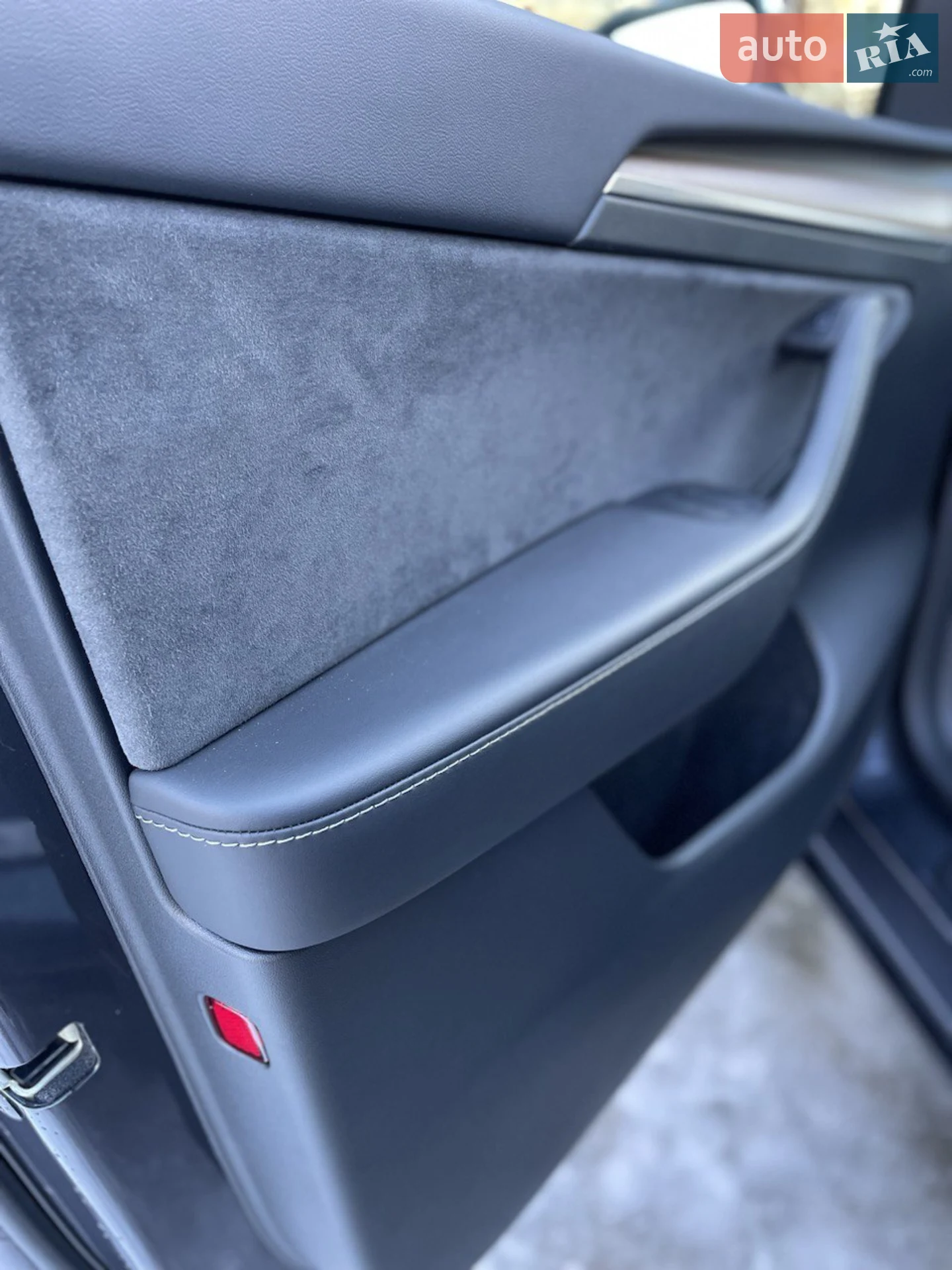 2023 Tesla Model Y - мініатюра 12