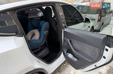 Внедорожник / Кроссовер Tesla Model Y 2024 в Киеве