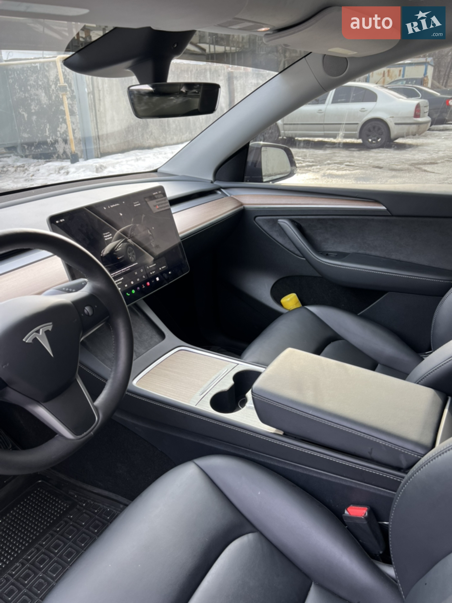 2024 Tesla Model Y - мініатюра 14