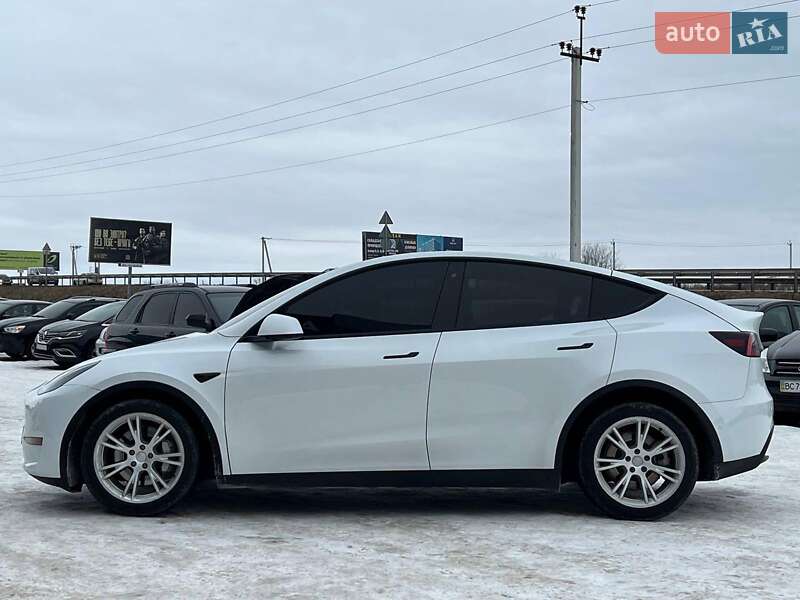 Позашляховик / Кросовер Tesla Model Y 2020 в Львові
