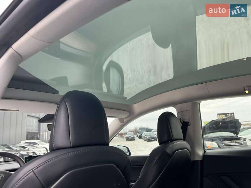 Позашляховик / Кросовер Tesla Model Y 2020 в Львові