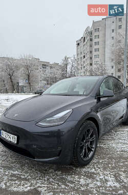 Внедорожник / Кроссовер Tesla Model Y 2024 в Киеве