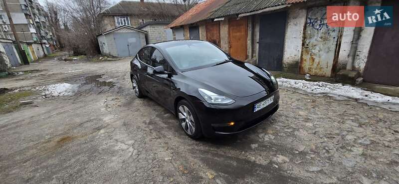 Tesla Model Y 2023 Tesla Model Y 2023