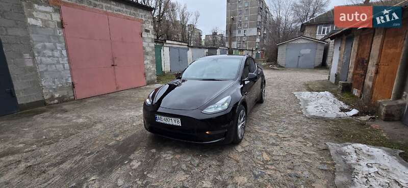 Позашляховик / Кросовер Tesla Model Y 2023 в Дніпрі фото 14 Позашляховик / Кросовер Tesla Model Y 2023 в Дніпрі