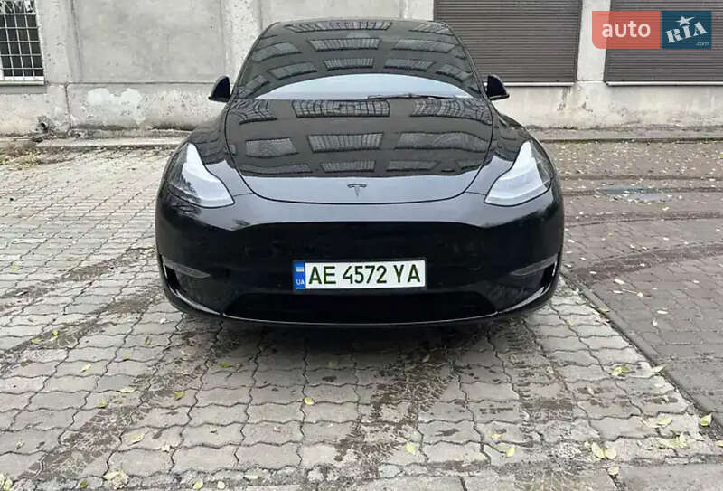 Позашляховик / Кросовер Tesla Model Y 2022 в Львові
