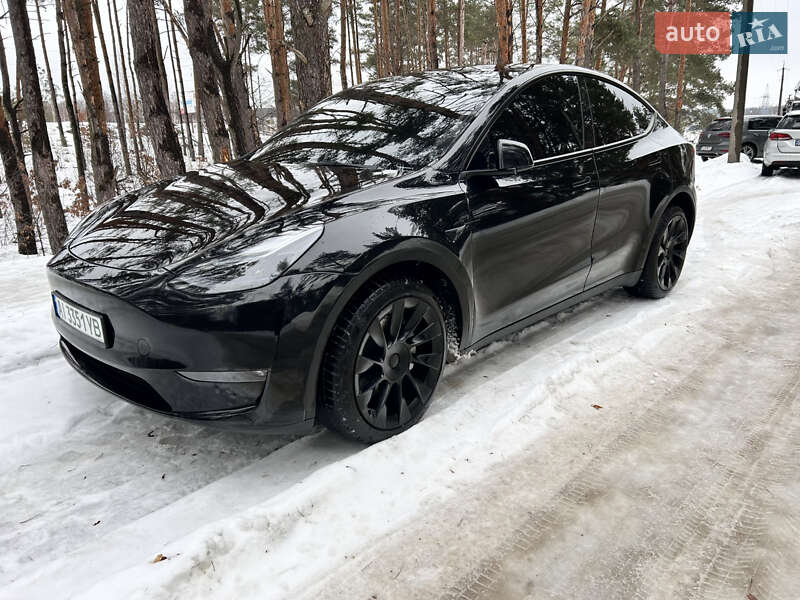 Внедорожник / Кроссовер Tesla Model Y 2023 в Киеве