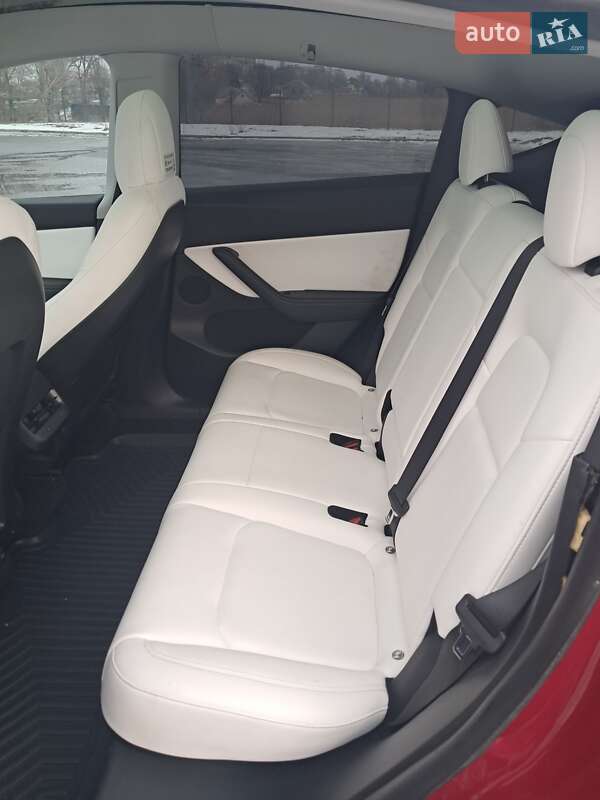 Позашляховик / Кросовер Tesla Model Y 2022 в Дніпрі фото 8 Позашляховик / Кросовер Tesla Model Y 2022 в Дніпрі