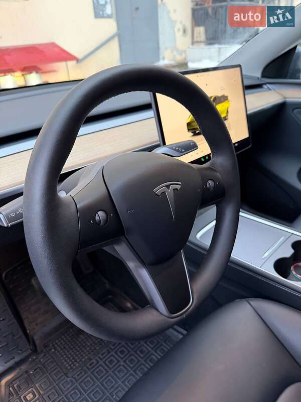 Позашляховик / Кросовер Tesla Model Y 2023 в Кропивницькому фото 8 Позашляховик / Кросовер Tesla Model Y 2023 в Кропивницькому