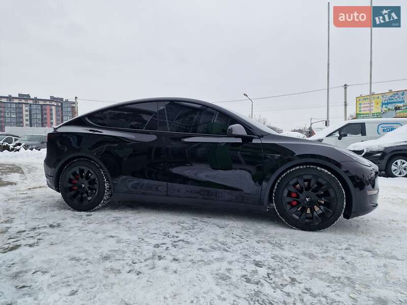 Внедорожник / Кроссовер Tesla Model Y 2022 в Хмельницком