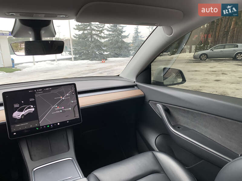 Позашляховик / Кросовер Tesla Model Y 2021 в Києві