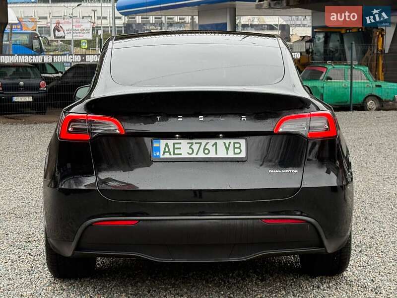 Внедорожник / Кроссовер Tesla Model Y 2024 в Днепре