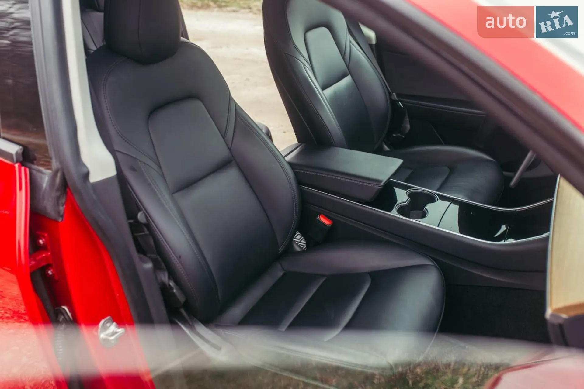 2020 Tesla Model Y - мініатюра 17