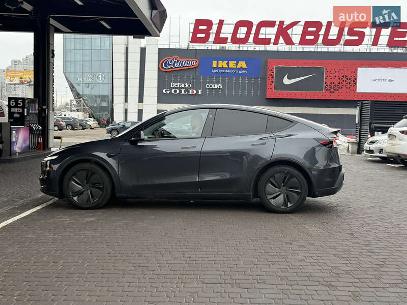 Внедорожник / Кроссовер Tesla Model Y 2025 в Киеве фото 5 Внедорожник / Кроссовер Tesla Model Y 2025 в Киеве