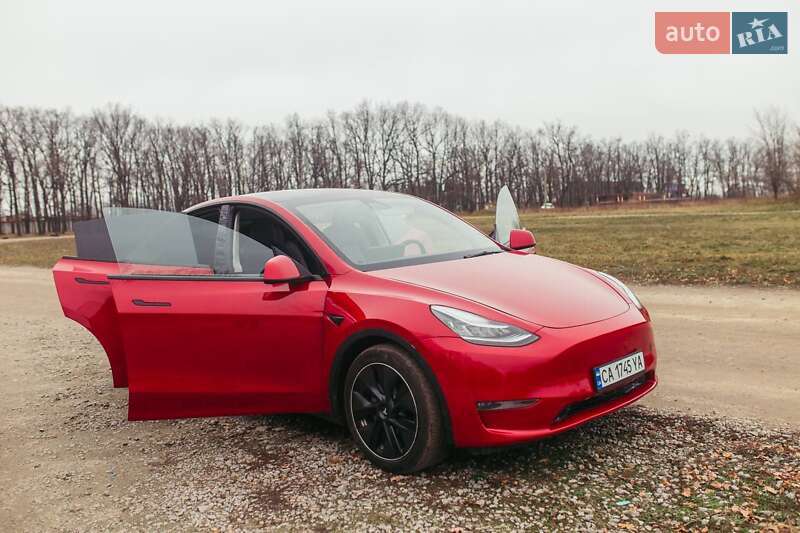 Внедорожник / Кроссовер Tesla Model Y 2020 в Умани