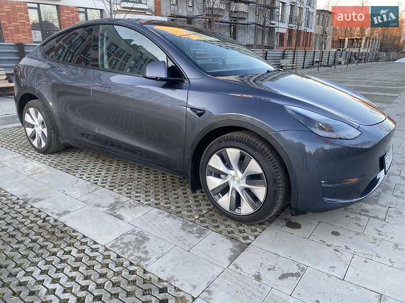 Внедорожник / Кроссовер Tesla Model Y 2023 в Самборе фото 14 Внедорожник / Кроссовер Tesla Model Y 2023 в Самборе