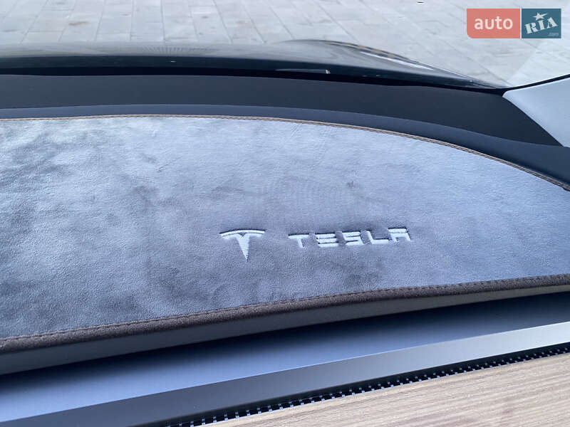 Внедорожник / Кроссовер Tesla Model Y 2023 в Самборе фото 28 Внедорожник / Кроссовер Tesla Model Y 2023 в Самборе