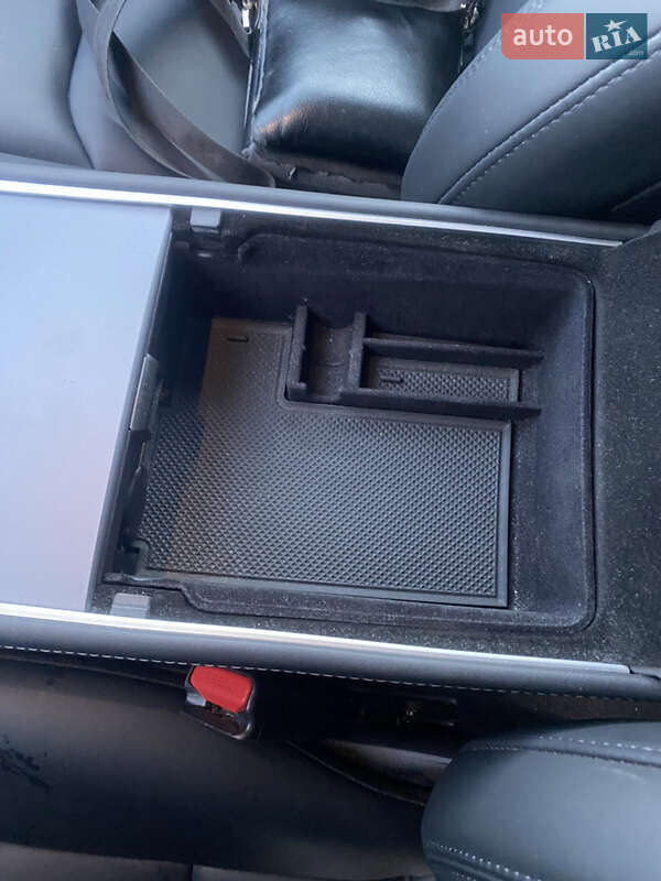 Внедорожник / Кроссовер Tesla Model Y 2023 в Самборе фото 33 Внедорожник / Кроссовер Tesla Model Y 2023 в Самборе