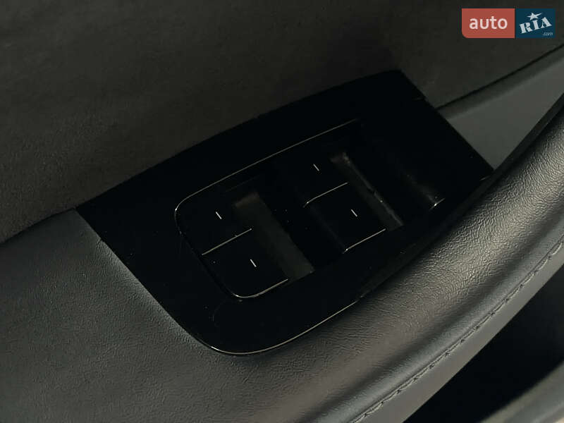 Внедорожник / Кроссовер Tesla Model Y 2021 в Одессе фото 6 Внедорожник / Кроссовер Tesla Model Y 2021 в Одессе