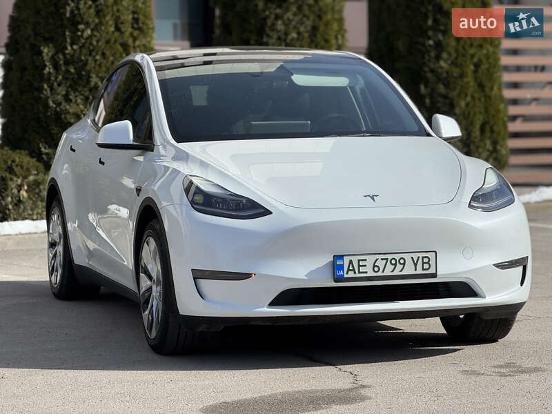 Позашляховик / Кросовер Tesla Model Y 2022 в Дніпрі
