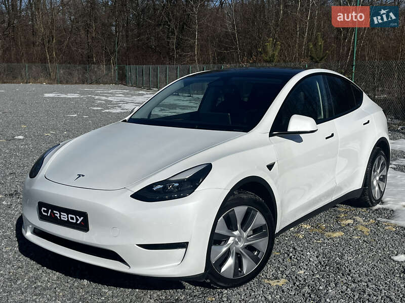 Позашляховик / Кросовер Tesla Model Y 2023 в Львові