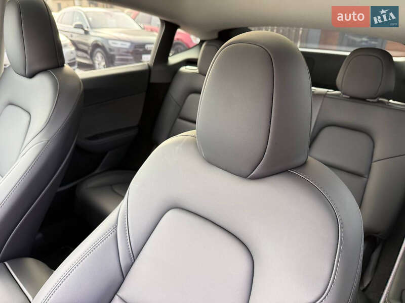 Позашляховик / Кросовер Tesla Model Y 2023 в Стрию