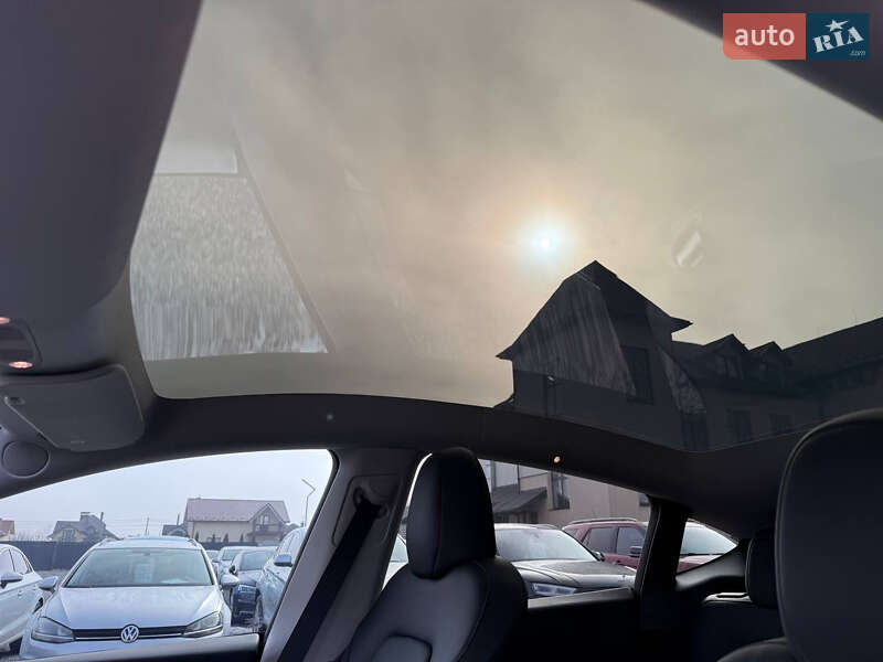 Позашляховик / Кросовер Tesla Model Y 2023 в Стрию