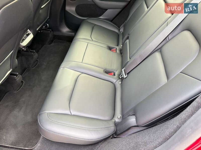 Позашляховик / Кросовер Tesla Model Y 2023 в Стрию