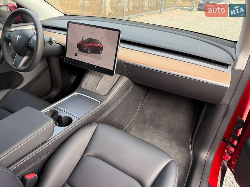 Позашляховик / Кросовер Tesla Model Y 2023 в Стрию