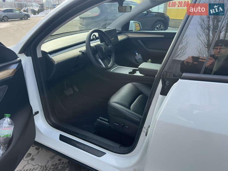 Позашляховик / Кросовер Tesla Model Y 2023 в Черкасах