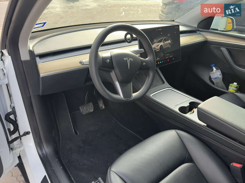 Позашляховик / Кросовер Tesla Model Y 2023 в Черкасах