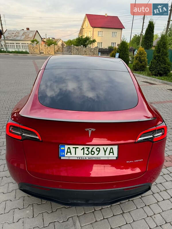 Внедорожник / Кроссовер Tesla Model Y 2021 в Ивано-Франковске