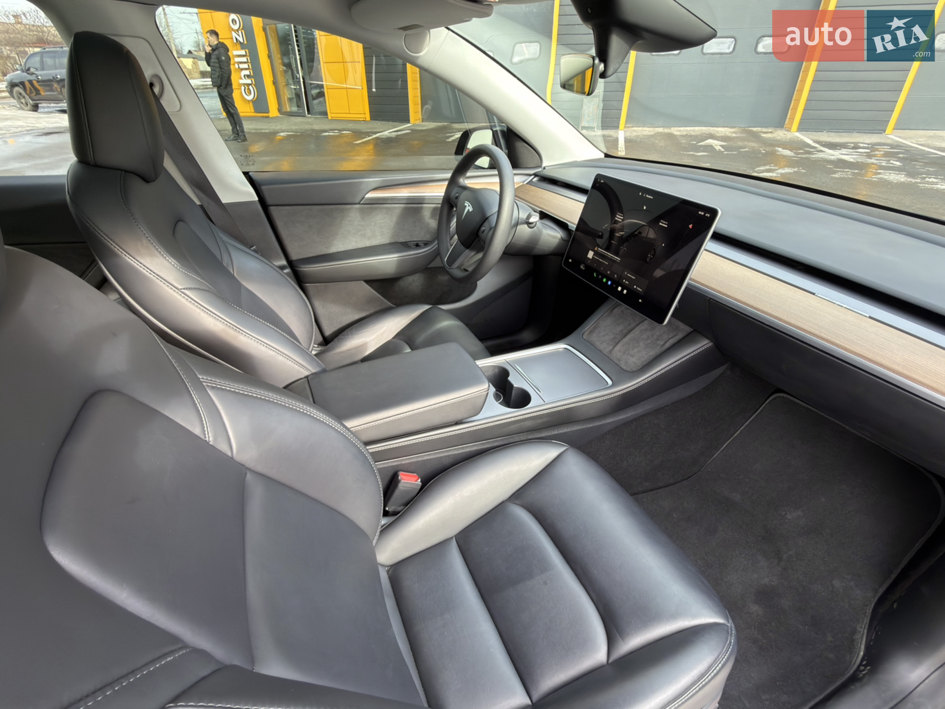 2024 Tesla Model Y - мініатюра 10