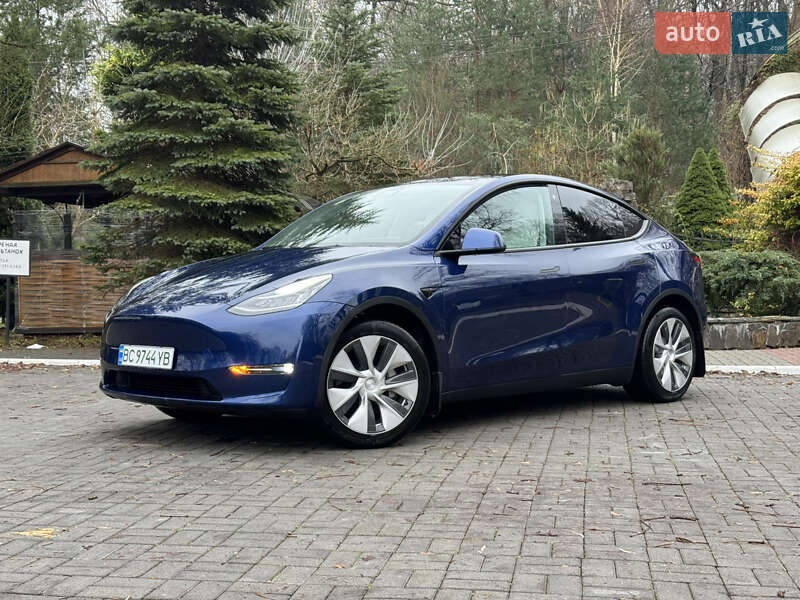 Tesla Model Y 2022 Tesla Model Y 2022