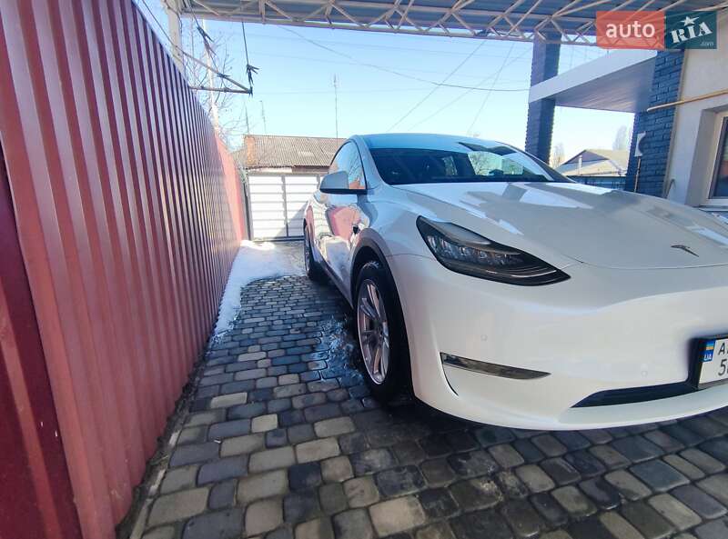 Внедорожник / Кроссовер Tesla Model Y 2022 в Черкассах