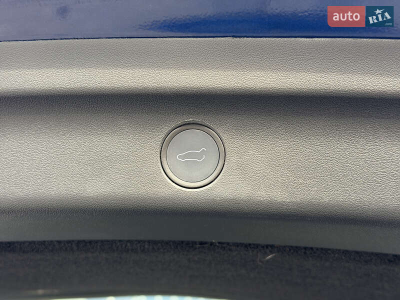 Позашляховик / Кросовер Tesla Model Y 2021 в Києві