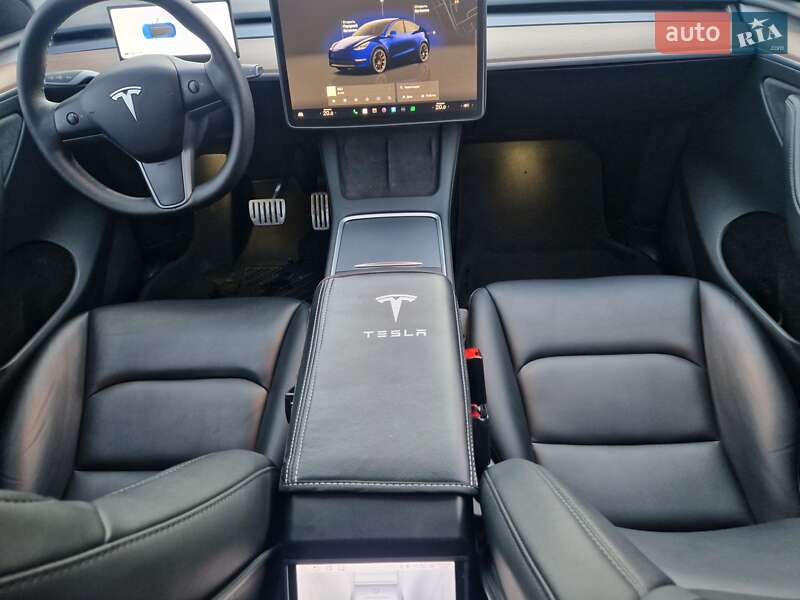 Позашляховик / Кросовер Tesla Model Y 2023 в Тернополі