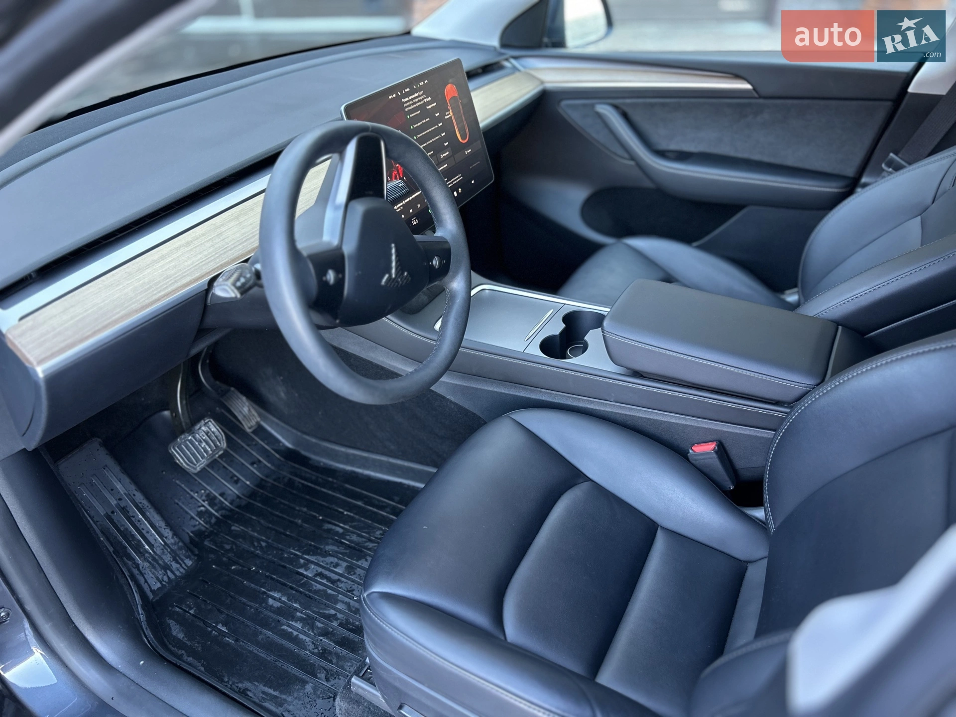 2023 Tesla Model Y - мініатюра 18