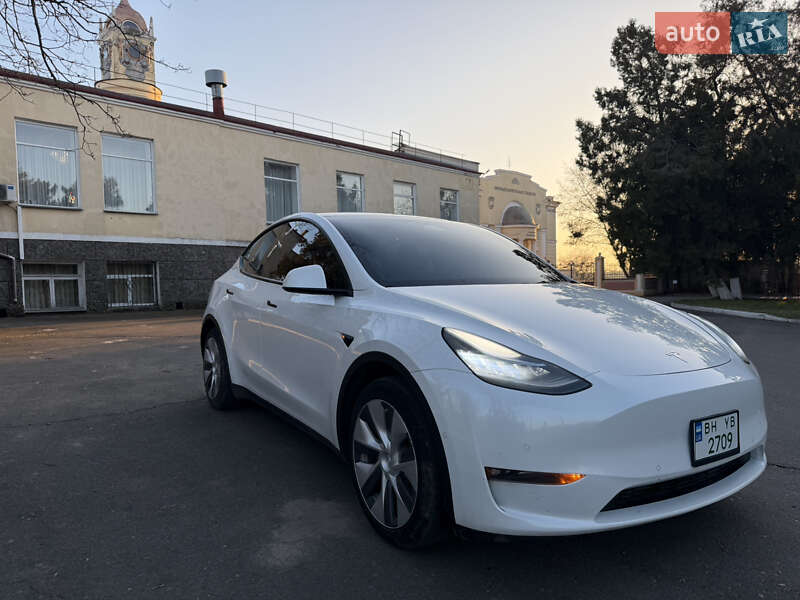 Позашляховик / Кросовер Tesla Model Y 2021 в Одесі