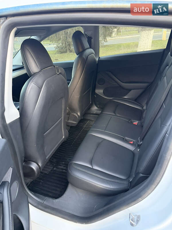 Позашляховик / Кросовер Tesla Model Y 2021 в Одесі
