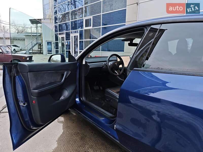Внедорожник / Кроссовер Tesla Model Y 2020 в Харькове