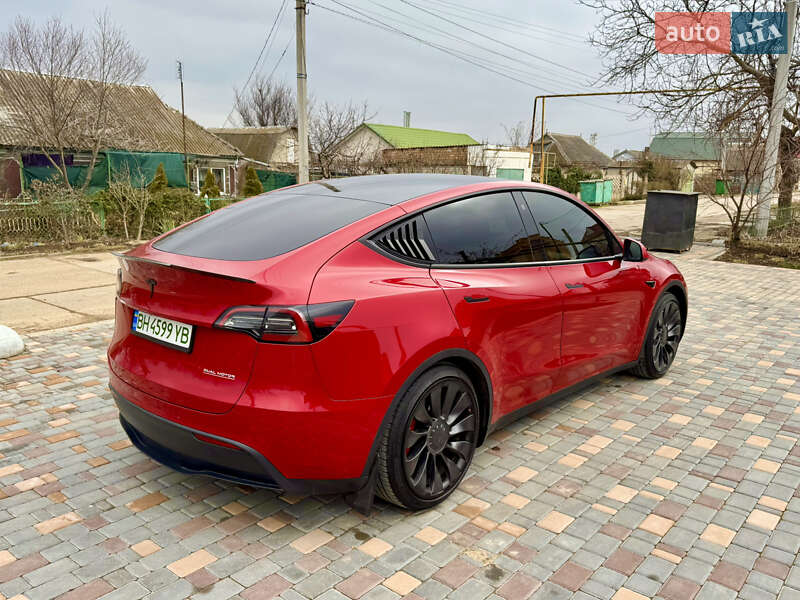 Позашляховик / Кросовер Tesla Model Y 2022 в Одесі