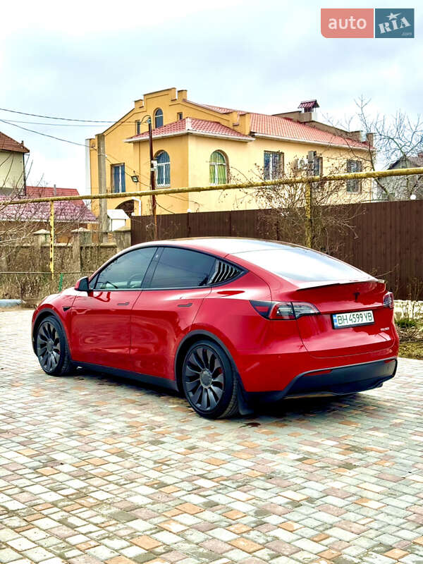 Позашляховик / Кросовер Tesla Model Y 2022 в Одесі