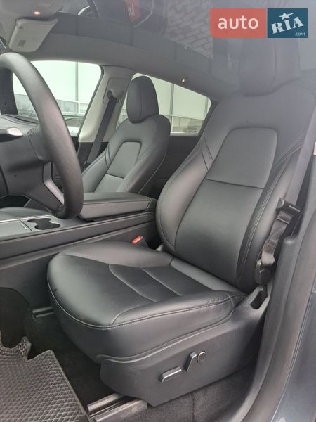 Позашляховик / Кросовер Tesla Model Y 2023 в Полтаві фото 24 Позашляховик / Кросовер Tesla Model Y 2023 в Полтаві