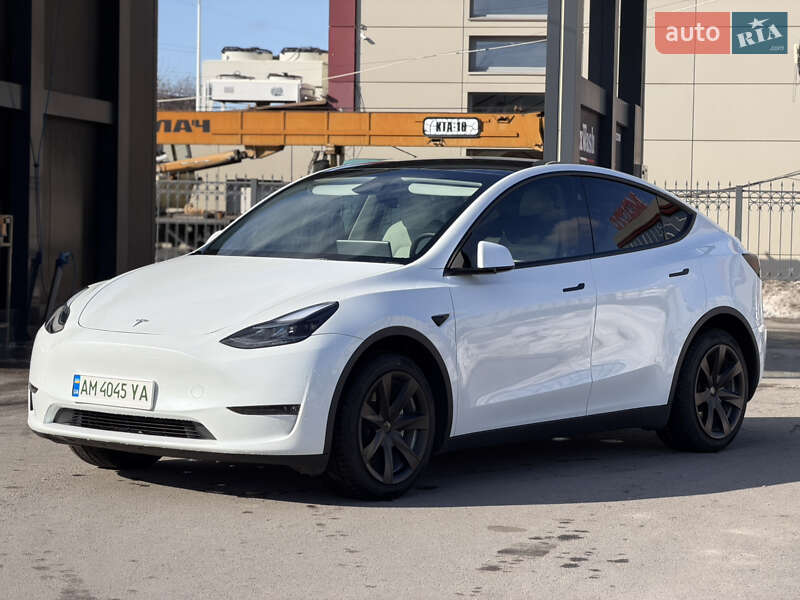 Внедорожник / Кроссовер Tesla Model Y 2023 в Коростене