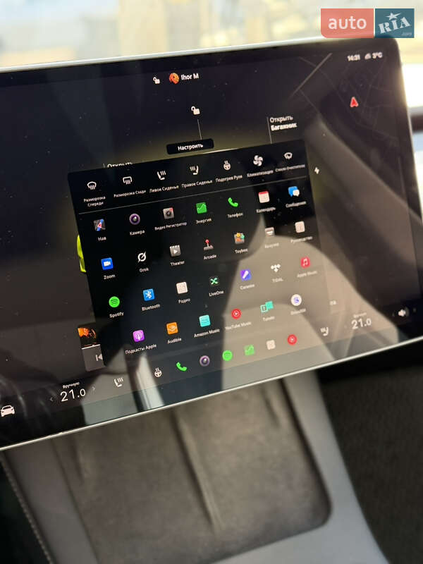 Внедорожник / Кроссовер Tesla Model Y 2023 в Коростене