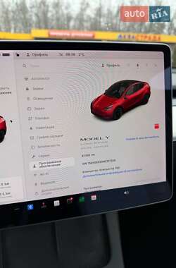 Внедорожник / Кроссовер Tesla Model Y 2021 в Тернополе