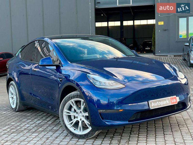 Внедорожник / Кроссовер Tesla Model Y 2020 в Львове