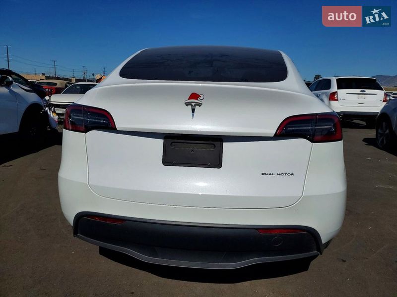 Внедорожник / Кроссовер Tesla Model Y 2024 в Виннице